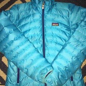 Women’s puffy Patagonia jacket